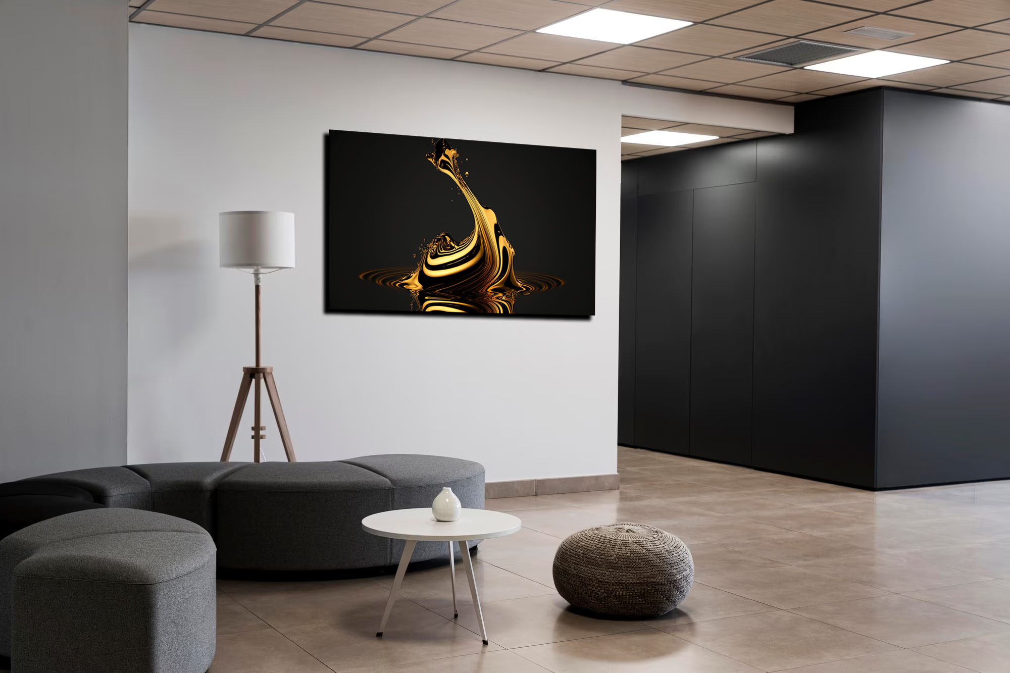 Golden Liquid Swirls: Abstract Art Masterpiece - Image 7